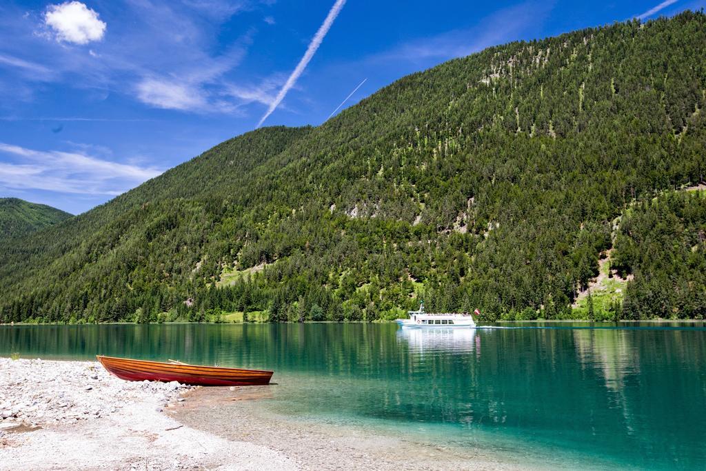 Ferienwohnung Haus Kalt Weissensee Exterior foto
